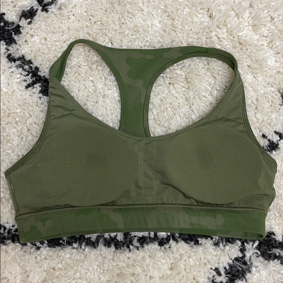 P’tula Ann racer back sports bra - Picture 4 of 9